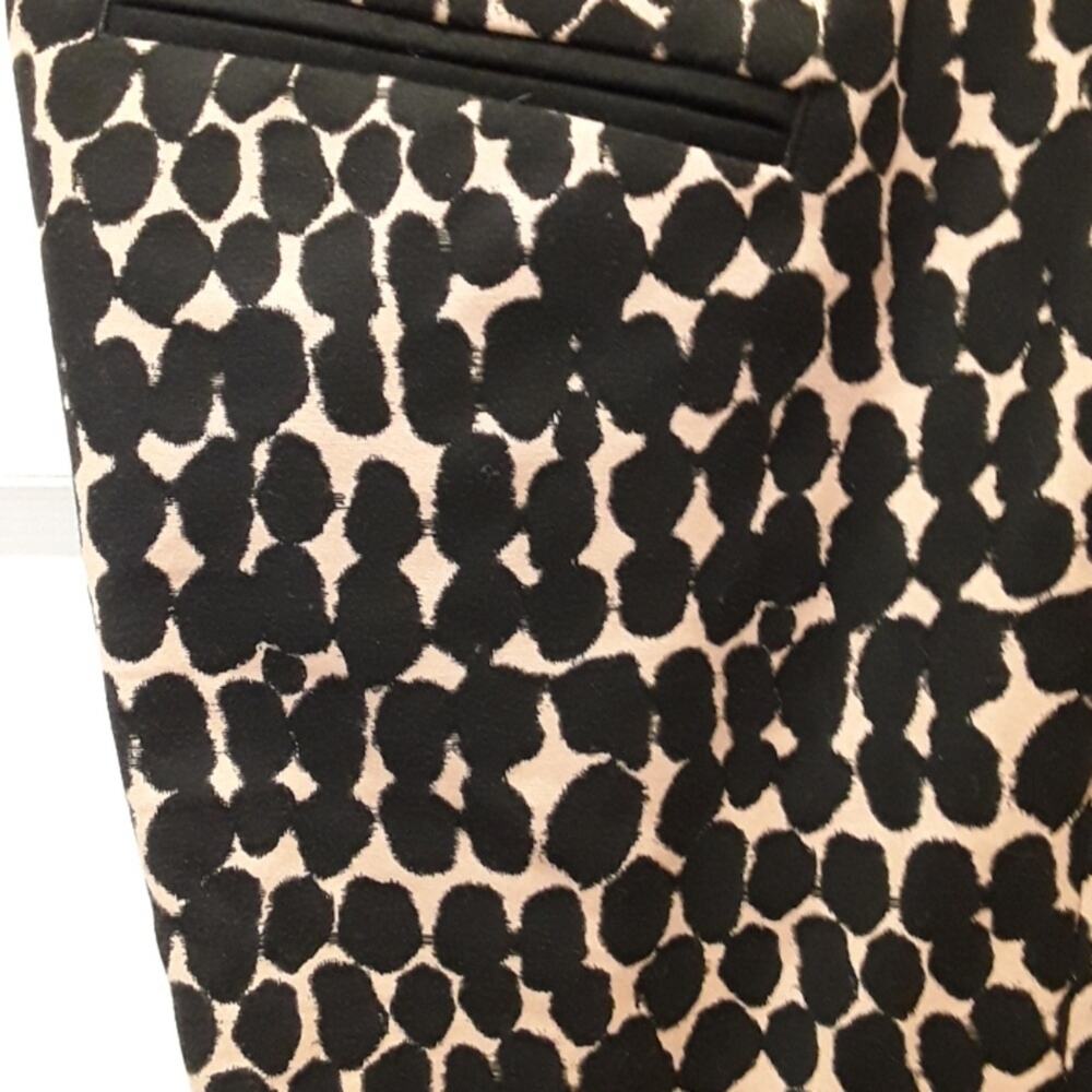 Ann Taylor LOFT  Animal Print Slacks, Pants 6/8 - Picture 3 of 6